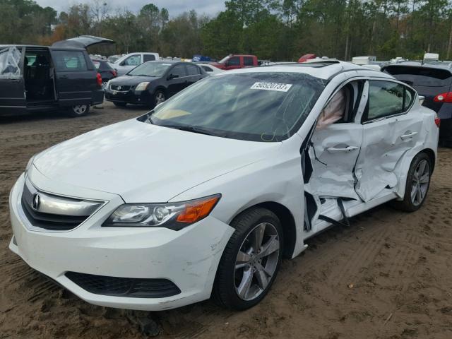 19VDE1F30EE002851 - 2014 ACURA ILX 20 WHITE photo 2