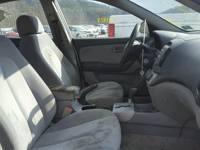 KMHDU46D97U161372 - 2007 HYUNDAI ELANTRA GL SILVER photo 5