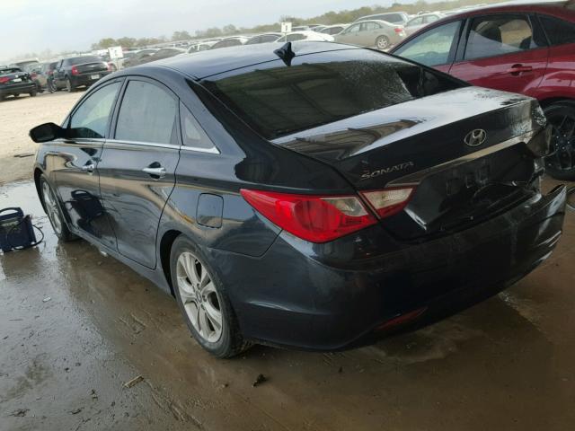 5NPEC4AC8BH016711 - 2011 HYUNDAI SONATA SE BLUE photo 3