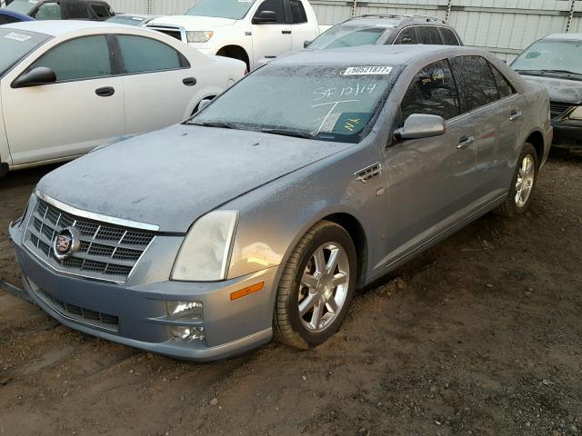 1G6DW67V880100074 - 2008 CADILLAC STS BLUE photo 2