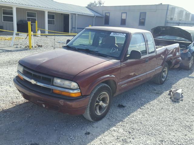 1GCCS19X3WK142322 - 1998 CHEVROLET S TRUCK S1 MAROON photo 2