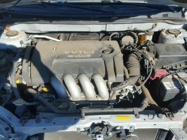 2T1BY30E55C509075 - 2005 TOYOTA COROLLA XR 银色 照片 7