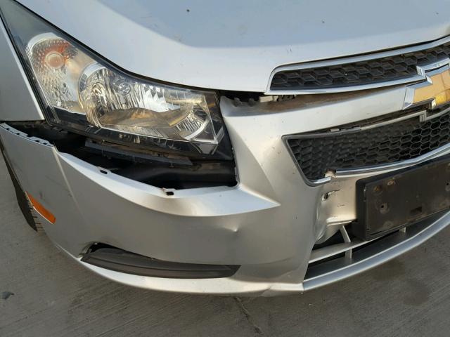 1G1PC5SH1C7248610 - 2012 CHEVROLET CRUZE LS SILVER photo 9