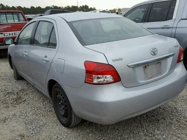 JTDBT903491329418 - 2009 TOYOTA YARIS GRAY photo 3