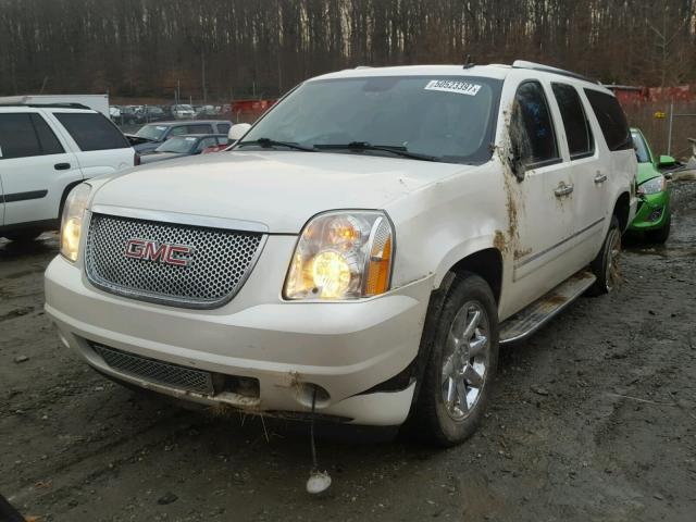 1GKS2MEF0BR167064 - 2011 GMC YUKON XL D WHITE photo 2