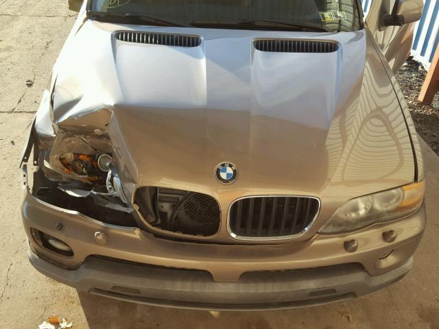 5UXFA13584LU33735 - 2004 BMW X5 3.0I BROWN photo 7