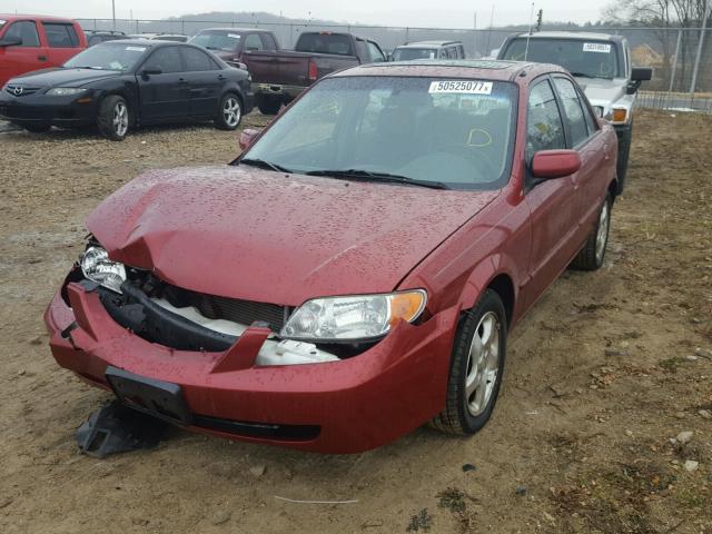 JM1BJ226721566754 - 2002 MAZDA PROTEGE DX RED photo 2