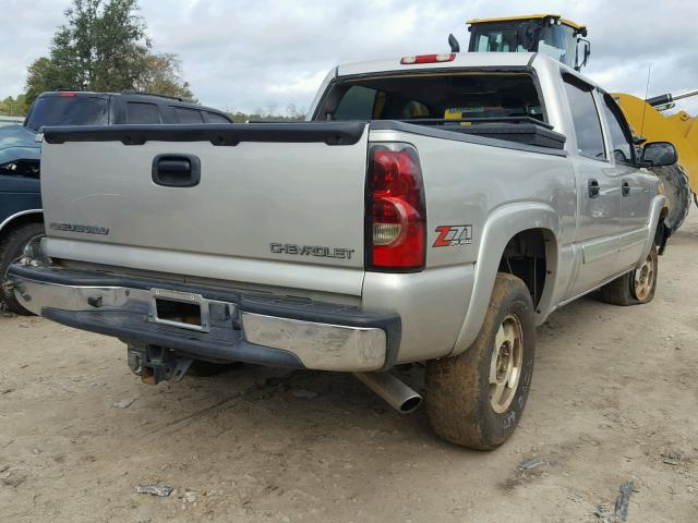 2GCEK13T651238412 - 2005 CHEVROLET SILVERADO GRAY photo 4