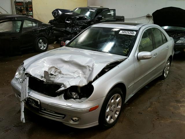 WDBRF87H46F739988 - 2006 MERCEDES-BENZ C 350 4MAT SILVER photo 2