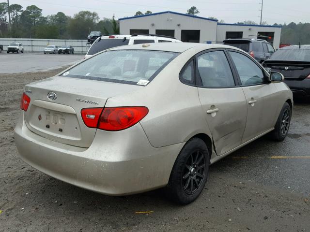 KMHDU46D08U554131 - 2008 HYUNDAI ELANTRA GL GOLD photo 4