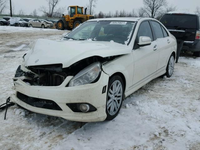 WDDGF81X99F202777 - 2009 MERCEDES-BENZ C 300 4MAT WHITE photo 2