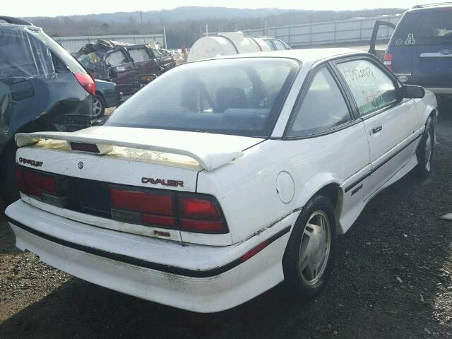 1G1JF14T0N7272696 - 1992 CHEVROLET CAVALIER Z WHITE photo 4