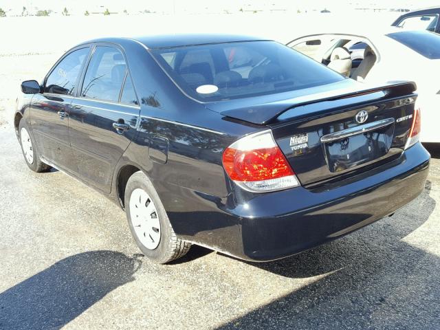 4T1BE32K45U057629 - 2005 TOYOTA CAMRY LE შავი ფოტო 3