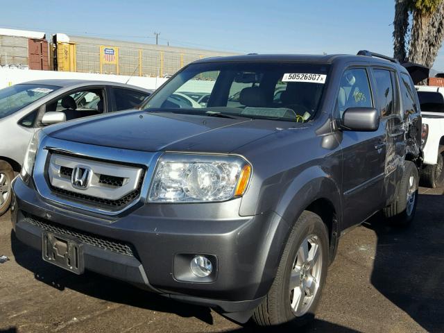 5FNYF3H57BB011052 - 2011 HONDA PILOT EXL GRAY photo 2