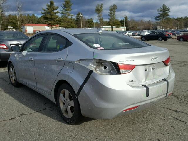 5NPDH4AE6CH063428 - 2012 HYUNDAI ELANTRA GL SILVER photo 3