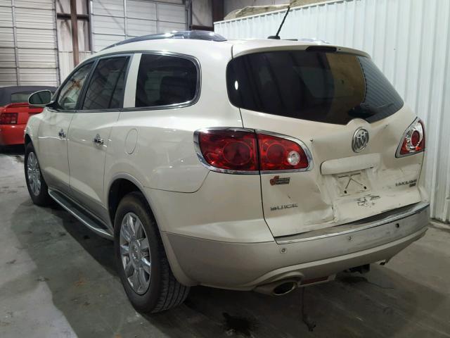 5GAKRBED8BJ388910 - 2011 BUICK ENCLAVE CX WHITE photo 3