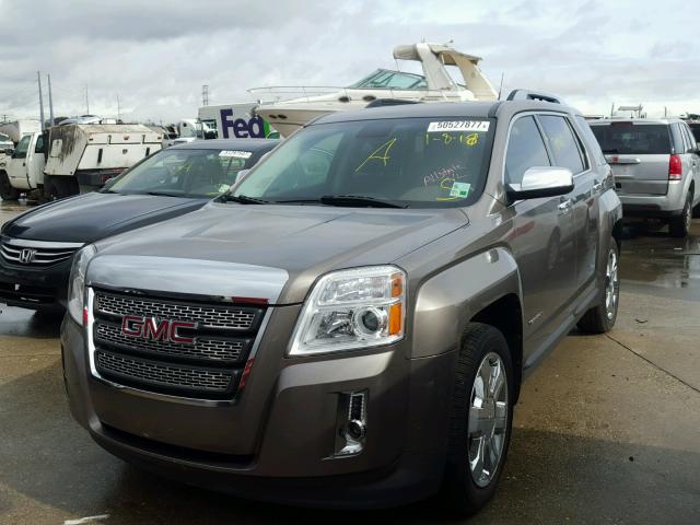 2GKFLWE52C6217395 - 2012 GMC TERRAIN SL BROWN photo 2