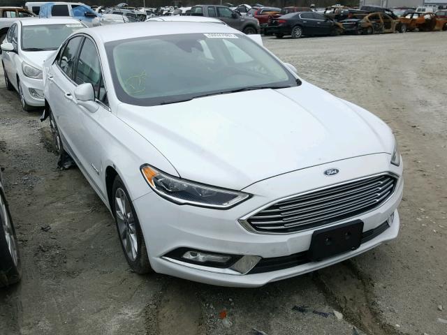 3FA6P0LU8HR409658 - 2017 FORD FUSION SE WHITE photo 1