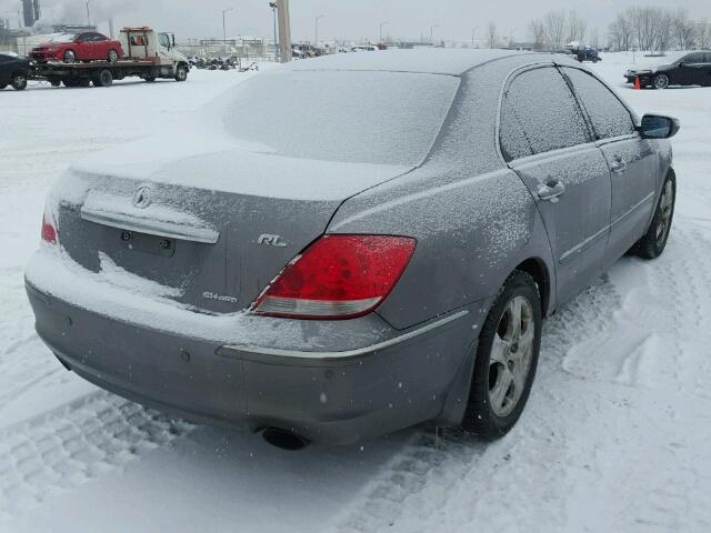 JH4KB16305C800277 - 2005 ACURA RL GRAY photo 4