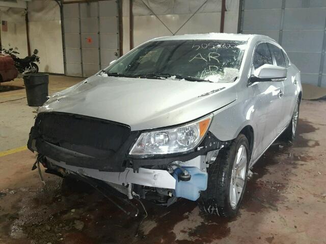 1G4GC5EG7AF126987 - 2010 BUICK LACROSSE C SILVER photo 2