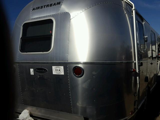 1STVRTF14JJ540400 - 2018 AIRS TRAVEL TRA ვერცხლისფერი ფოტო 4