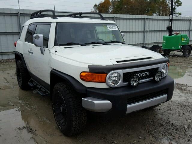 JTEBU4BF5CK138904 - 2012 TOYOTA FJ CRUISER WHITE photo 1