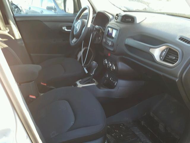 ZACCJBAT8GPD47353 - 2016 JEEP RENEGADE S SILVER photo 5