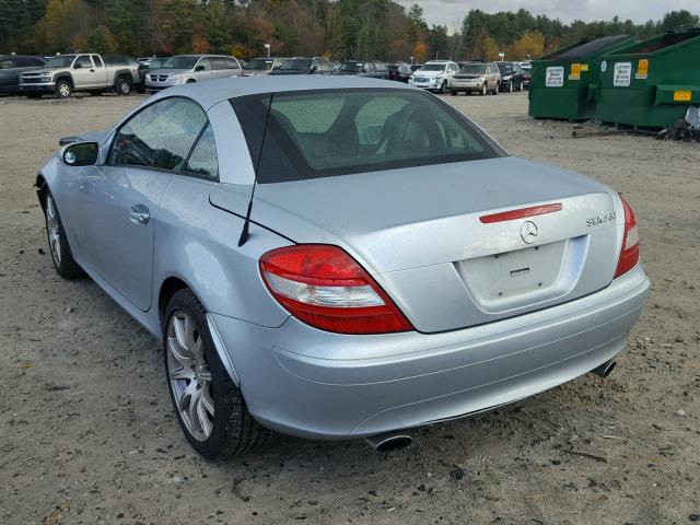 WDBWK56F35F041660 - 2005 MERCEDES-BENZ SLK 350 SILVER photo 3