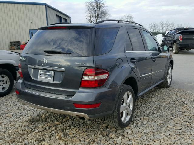 4JGBB8GB0BA743257 - 2011 MERCEDES-BENZ ML 350 4MA GRAY photo 4