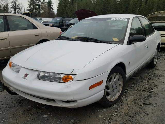 1G8ZK5275YZ230143 - 2000 SATURN SL2 WHITE photo 2