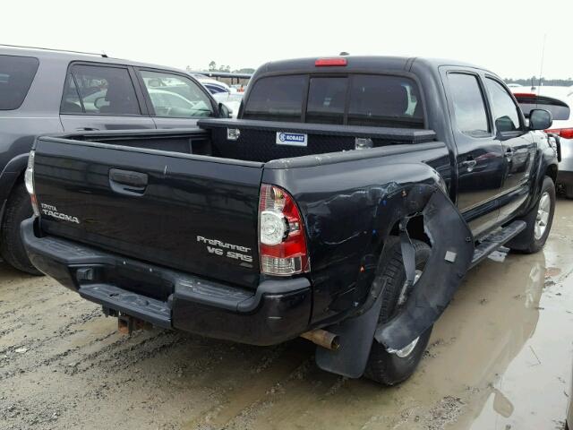 3TMJU62N49M081602 - 2009 TOYOTA TACOMA DOU BLACK photo 4