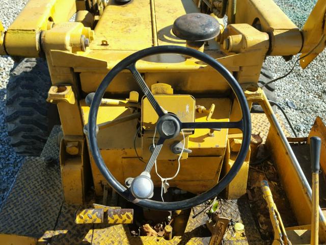 J1040A1231 - 2000 FORD 755 YELLOW photo 8