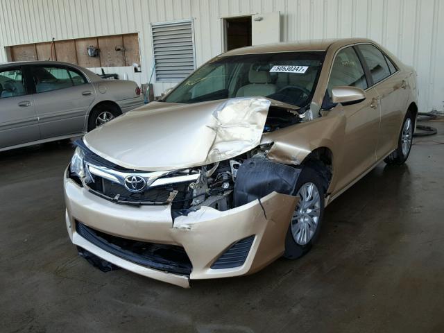 4T1BF1FK4CU064038 - 2012 TOYOTA CAMRY BASE GOLD photo 2