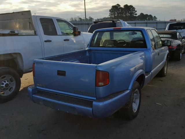 1GCCS19XXV8173918 - 1997 CHEVROLET S TRUCK S1 BLUE photo 4