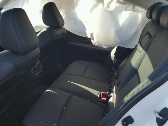 JN1EV7AP8JM355510 - 2018 INFINITI Q50 LUXE WHITE photo 6