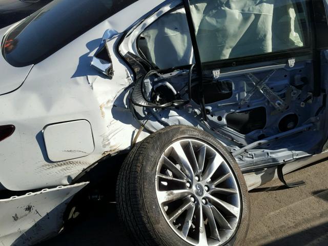 JN1EV7AP8JM355510 - 2018 INFINITI Q50 LUXE WHITE photo 9