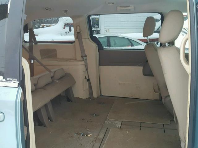 2A8HR44EX9R600851 - 2009 CHRYSLER TOWN & COU BLUE photo 6