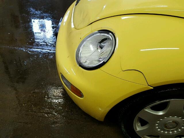 3VWCA21C8XM461790 - 1999 VOLKSWAGEN NEW BEETLE 黄色 照片 9