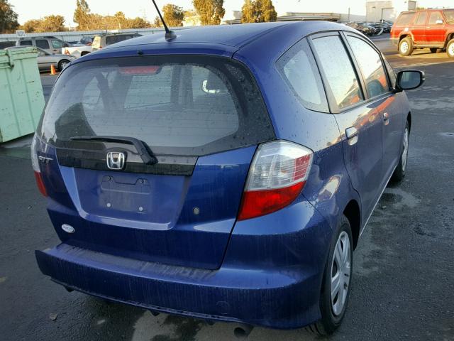 JHMGE88239S013409 - 2009 HONDA FIT BLUE photo 4