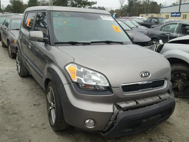 KNDJT2A23A7178632 - 2010 KIA SOUL + SILVER photo 1