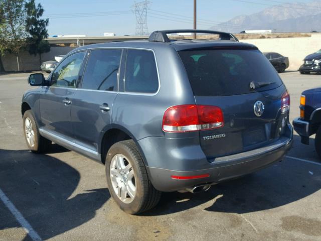 WVGCM67L24D003433 - 2004 VOLKSWAGEN TOUAREG 4. GRAY photo 3