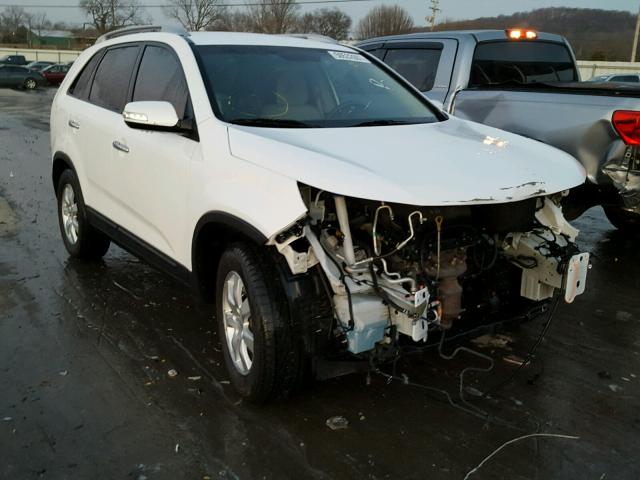 5XYKT4A20DG403063 - 2013 KIA SORENTO LX WHITE photo 1