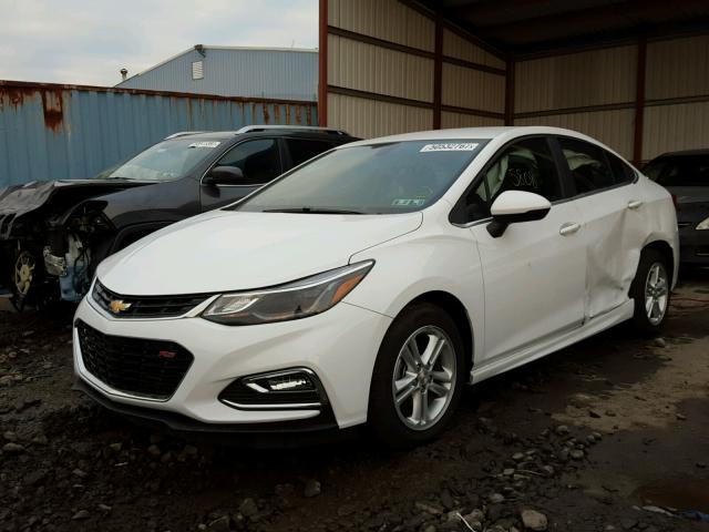 1G1BE5SM3G7262807 - 2016 CHEVROLET CRUZE LT WHITE photo 2