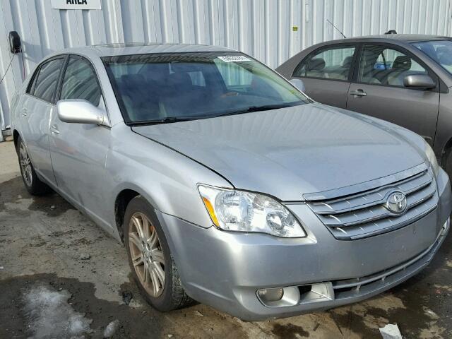 4T1BK36BX5U013671 - 2005 TOYOTA AVALON XL SILVER photo 1