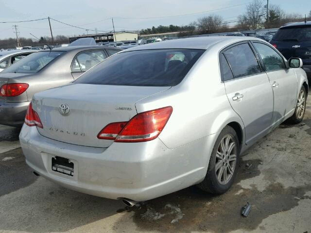 4T1BK36BX5U013671 - 2005 TOYOTA AVALON XL SILVER photo 4