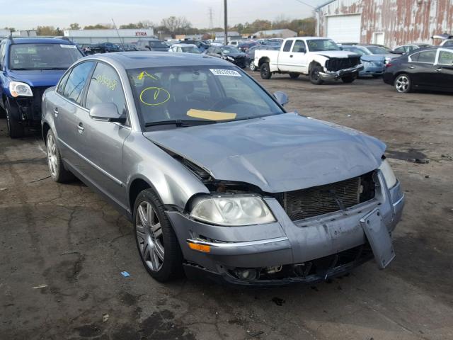 WVWRU63B95E058663 - 2005 VOLKSWAGEN PASSAT GLX 灰色 照片 1
