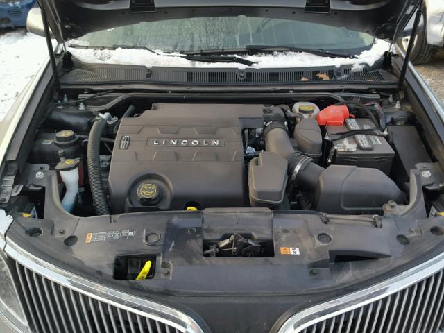 1LNHL9DK7GG603499 - 2016 LINCOLN MKS GRAY photo 7