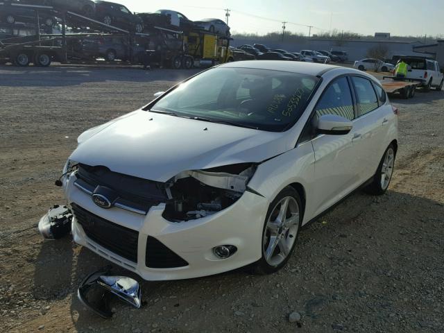 1FADP3N25EL196683 - 2014 FORD FOCUS TITA WHITE photo 2