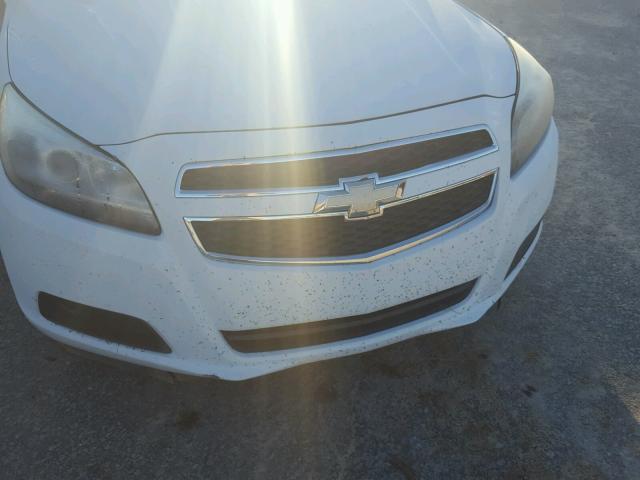 1G11C5SAXDF129034 - 2013 CHEVROLET MALIBU 1LT WHITE photo 9