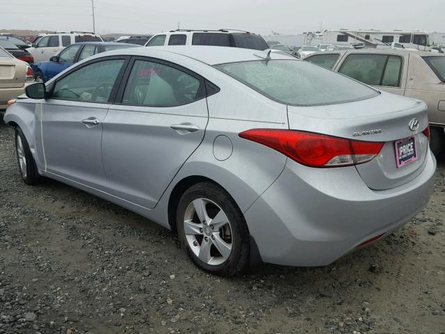 5NPDH4AEXDH311486 - 2013 HYUNDAI ELANTRA GL SILVER photo 3